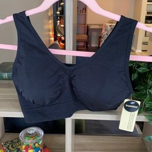 NWT Truekind shapermint daily comfort bra